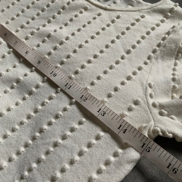 Ann Taylor Embossed Puff Sleeve Sweater - Picture 10 of 12